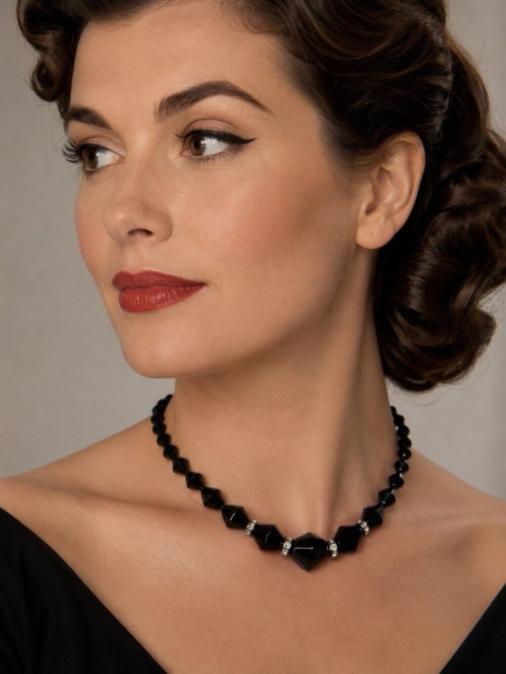 Vintage Black Faceted Glass Choker Necklace 13-15” Rhinestones MCM Classic